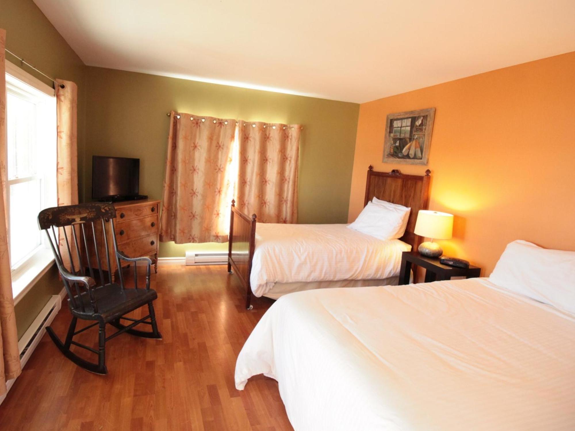 Seawind Landing Country Inn Larry's River
